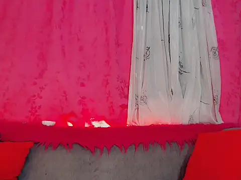 DeboraGill online show from April 21, 2:51 am