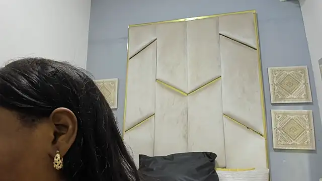 KarinaaCoxx online show from July 19, 11:47 am