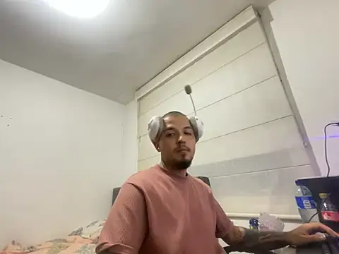 Maximo Garcia17 online show from March 8, 1:36 am