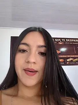 Snapshot of DulceCaroX chatting on July 2, 3:51 pm DulceCaroX online show from July 2, 3:51 pm