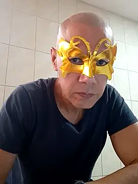 Snapshot of MisterX-47 chatting on March 5, 2:35 pm MisterX-47 online show from March 5, 2:35 pm