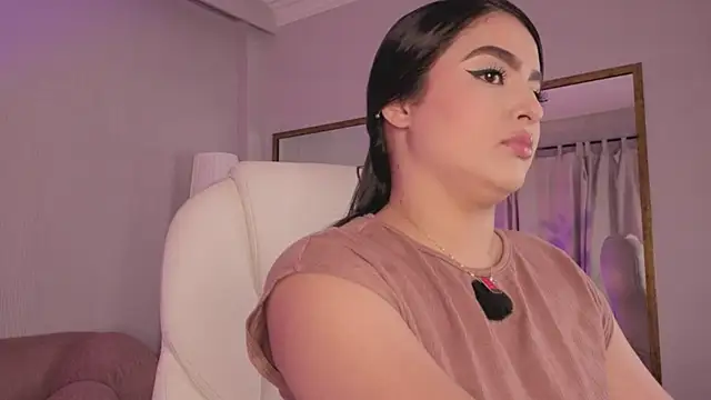 Stephany Harlot online show from March 24, 10:26 pm