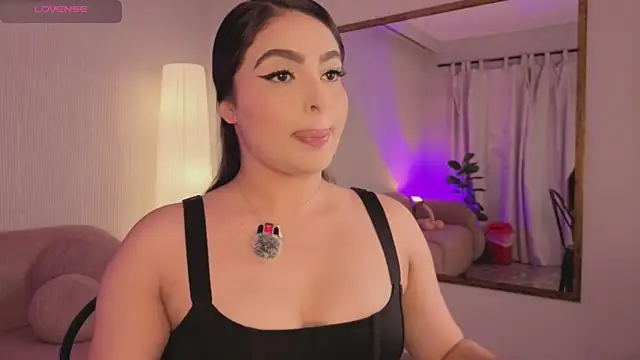 Stephany Harlot online show from April 22, 10:11 pm