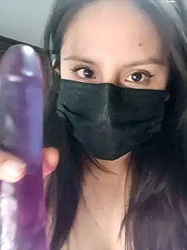 Rosyshadow online show from April 12, 9:14 am