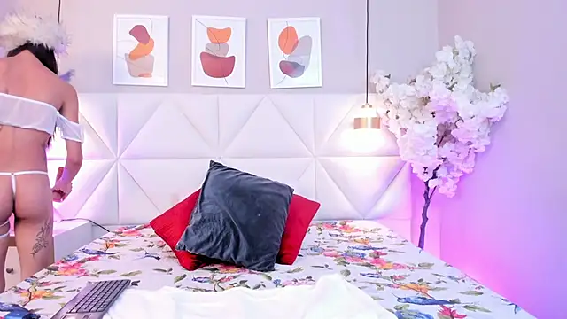 Kitty  444 online show from March 6, 12:12 pm