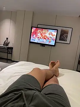 zhuendong000001 online show from April 17, 1:14 pm