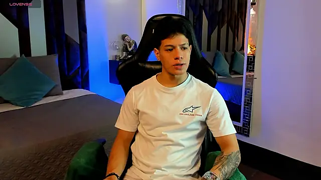 TonyPetrovjs online show from March 25, 4:18 am