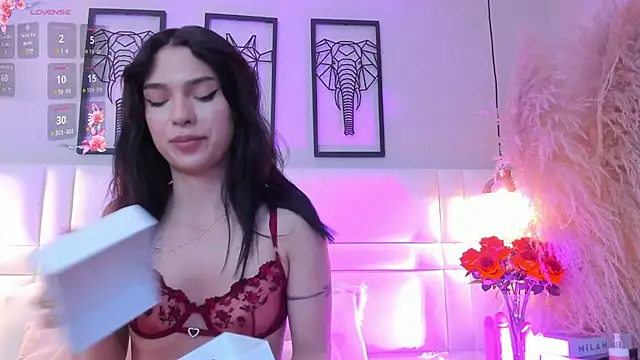 bad  girl1 online show from March 7, 6:05 pm