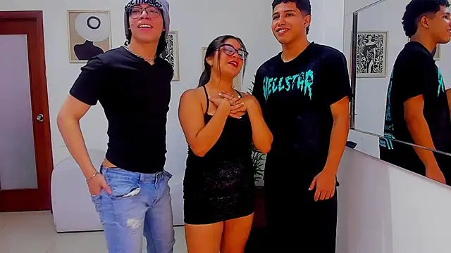 crazyhouse01 online show from March 7, 7:55 pm