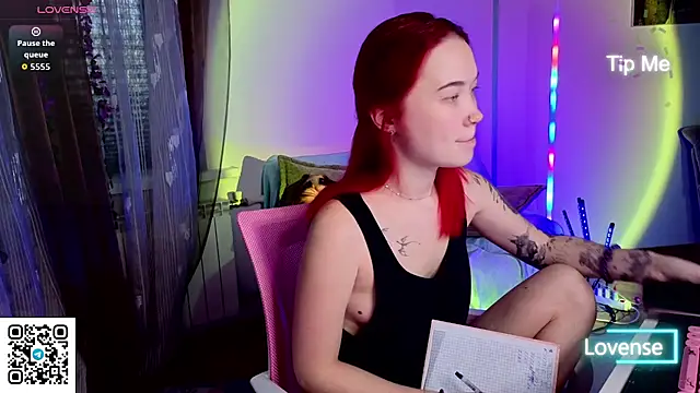 WendyCandy18 online show from March 21, 3:00 am