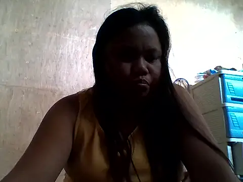 sweetlyn31 online show from April 27, 2:31 am