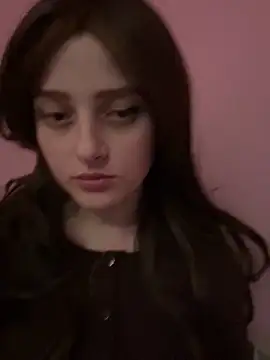 Amira amur online show from March 7, 6:27 pm