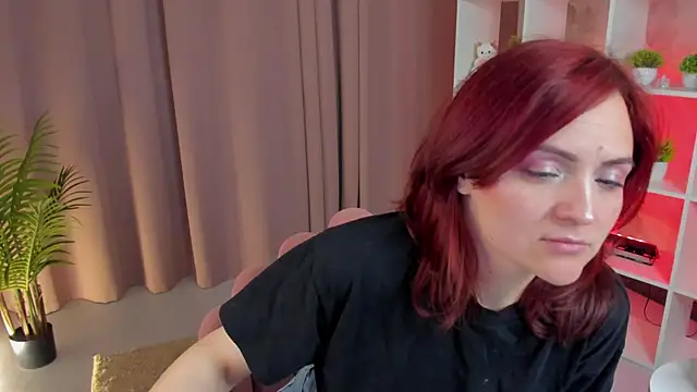 taticamomile online show from April 23, 12:29 pm