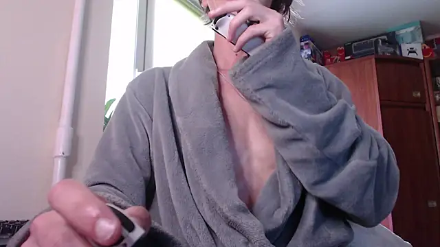 Snapshot of Samuel_Skywalker chatting on June 7, 3:54 am Samuel Skywalker online show from June 7, 3:54 am