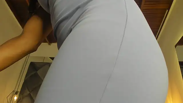 ebonyx40 online show from April 13, 11:16 am