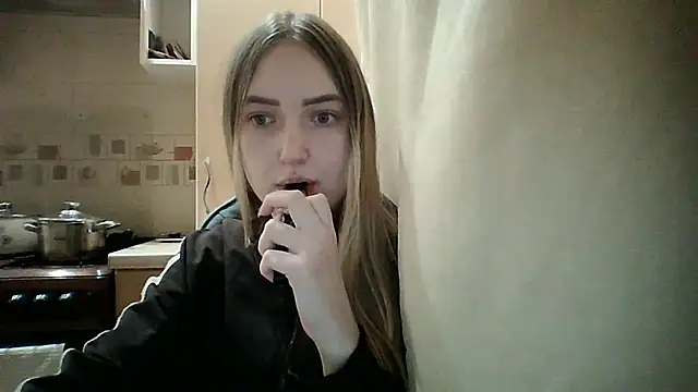 ChelseaBaker online show from March 16, 4:33 pm