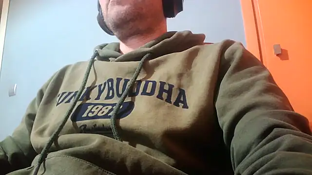 Snapshot of truble78 chatting on May 22, 5:29 pm truble78 online show from May 22, 5:29 pm