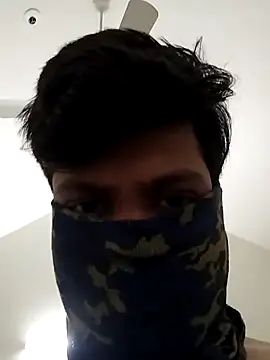 smallthickdick115 online show from April 18, 4:16 am