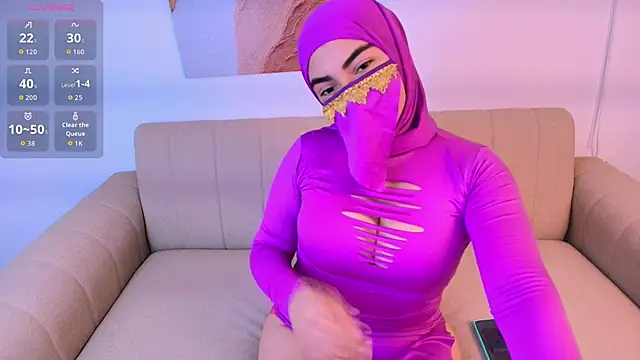 Malika Noor online show from February 20, 3:23 pm