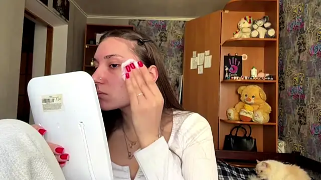 poly princess online show from April 22, 11:12 am