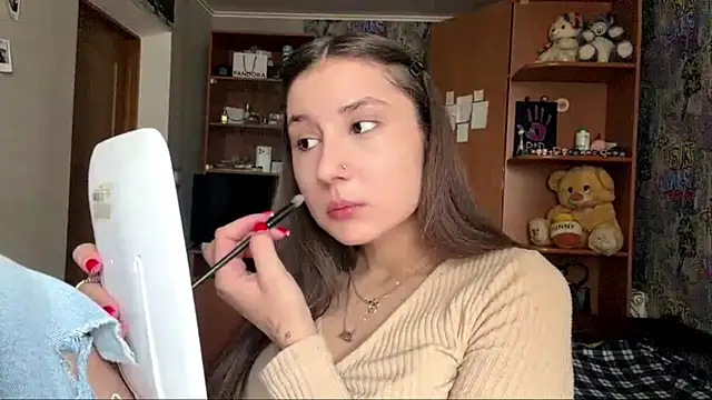 poly princess online show from April 25, 8:28 am