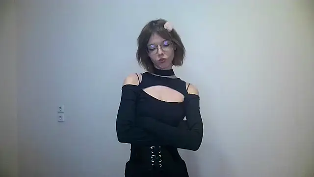 Kate Mooss online show from February 24, 1:53 pm