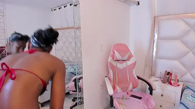 michelleblair1 online show from March 2, 1:18 pm