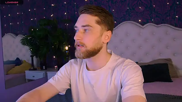 Dexter Raze online show from April 23, 6:58 am