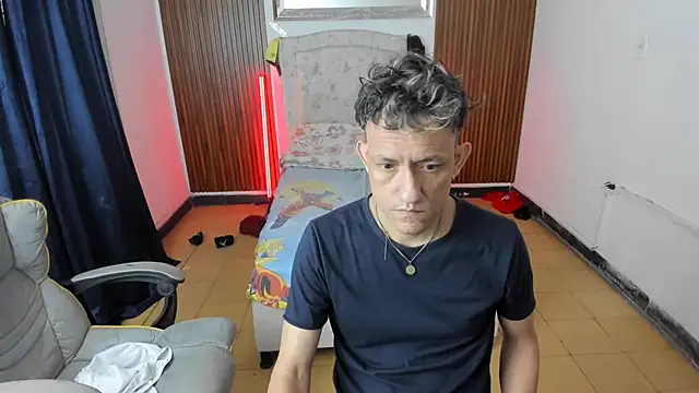 juan and luke online show from April 23, 11:53 am