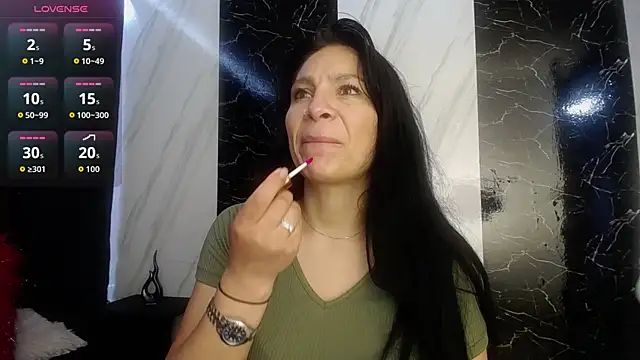 Snapshot of SofiaMoreno_ chatting on April 30, 2:01 pm SofiaMoreno online show from April 30, 2:01 pm