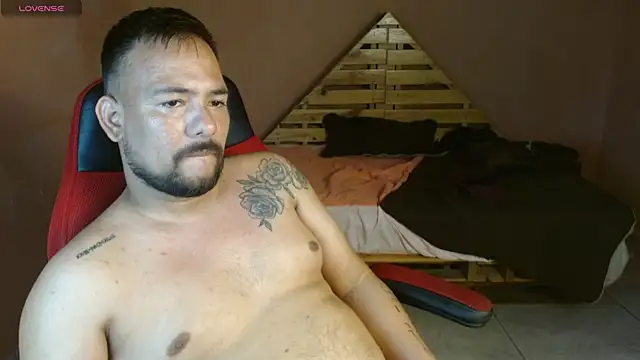 samdread online show from March 5, 11:34 pm