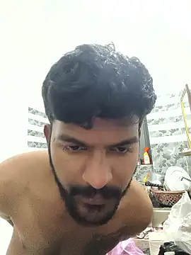 Snapshot of anikeh chatting on March 7, 1:52 pm anikeh online show from March 7, 1:52 pm