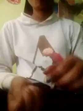 wifedesi7050 online show from March 30, 7:09 am