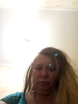 KiraStanton online show from March 1, 5:15 pm