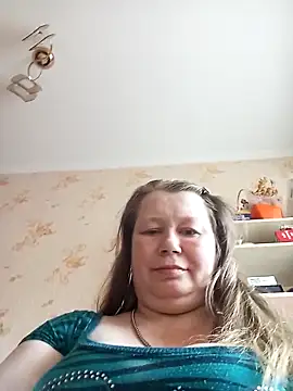 KiraStanton online show from April 21, 6:41 am