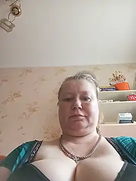 KiraStanton online show from June 6, 4:12 pm