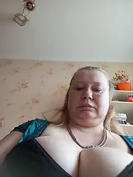 KiraStanton online show from June 7, 5:33 am