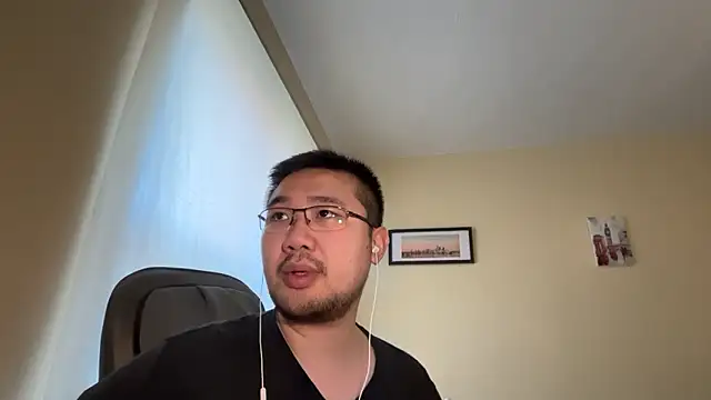 jasonryu2025 online show from April 14, 9:37 am