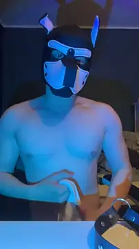 Jason S223 online show from April 28, 6:24 pm