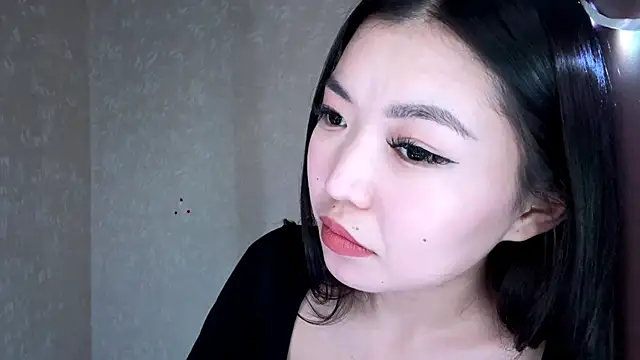 Snapshot of MeiMoon chatting on March 5, 12:34 pm MeiMoon online show from March 5, 12:34 pm