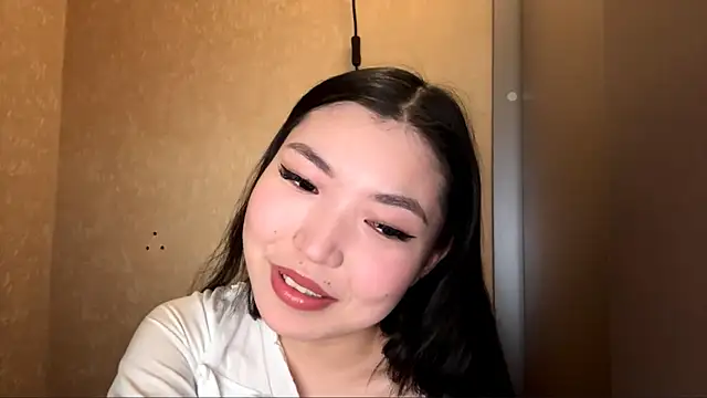 Snapshot of MeiMoon chatting on March 7, 11:40 am MeiMoon online show from March 7, 11:40 am