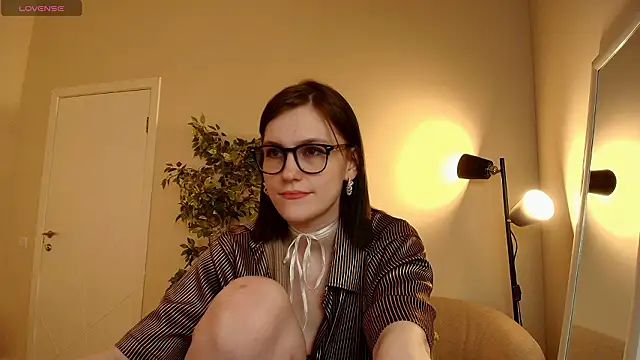 pussy maker online show from March 6, 11:23 pm