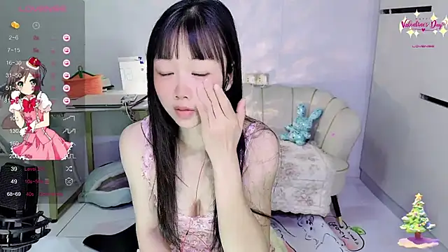 okyssa online show from March 20, 9:41 pm