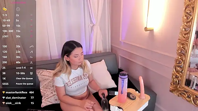 Baby foxx online show from April 23, 11:31 am