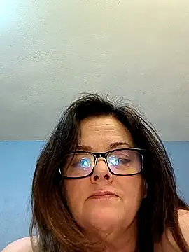 sexyhotcheryl online show from April 22, 10:39 am