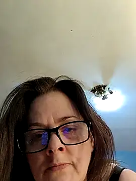 sexyhotcheryl online show from April 24, 9:12 am