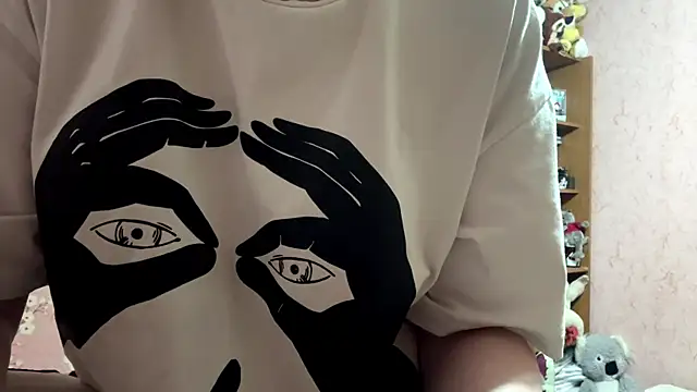 LiraDreamX online show from April 25, 4:26 pm