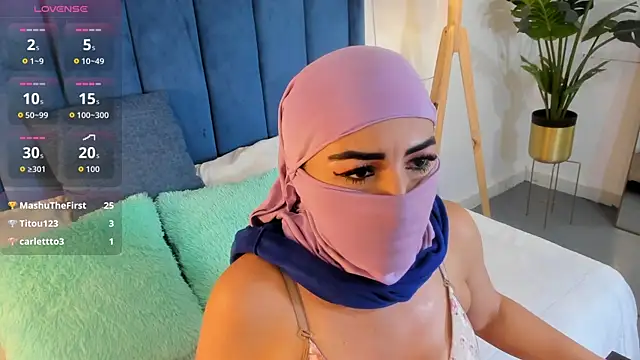  jamiila online show from March 11, 3:18 pm