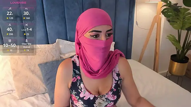  jamiila online show from April 11, 5:39 pm