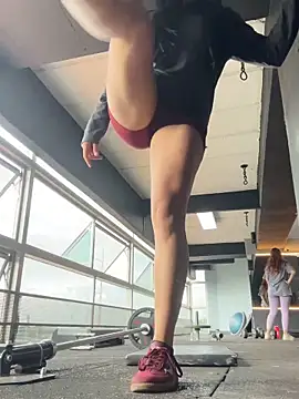 susi chimm online show from April 20, 1:14 pm